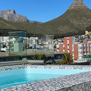  Apartment In Sea Point.