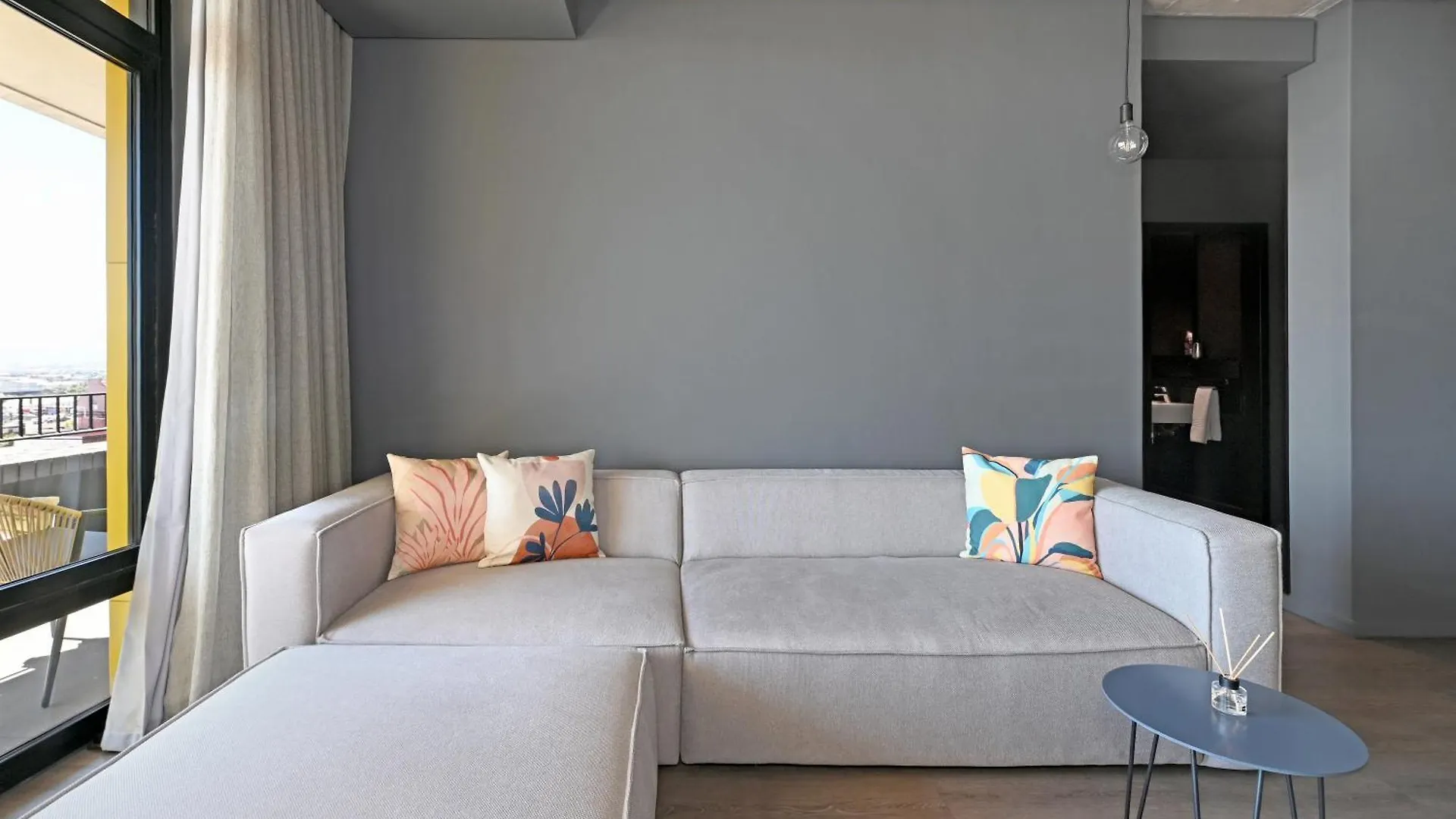 Industrial-Chic Stay With Dockyard Views Wex 1 Cape Town